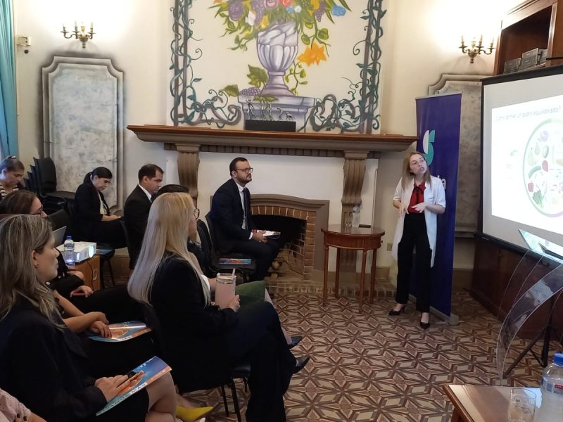 Charla_Alim_270326_6